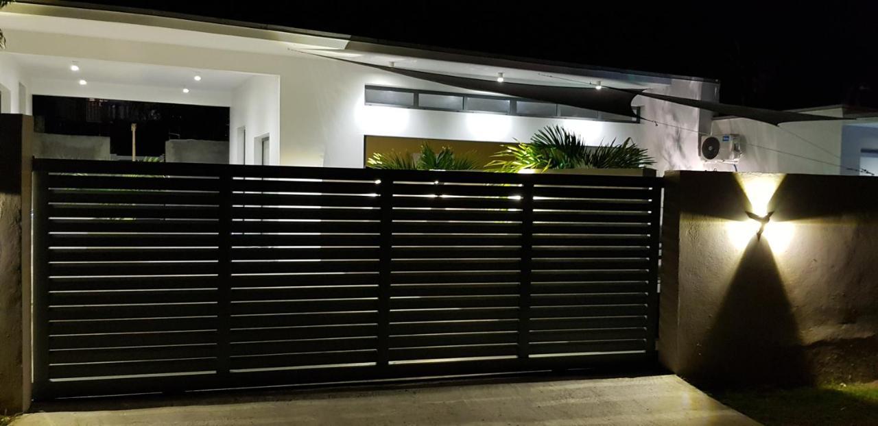Palm Villas Sainte-Anne (Grande-Terre) Exterior foto